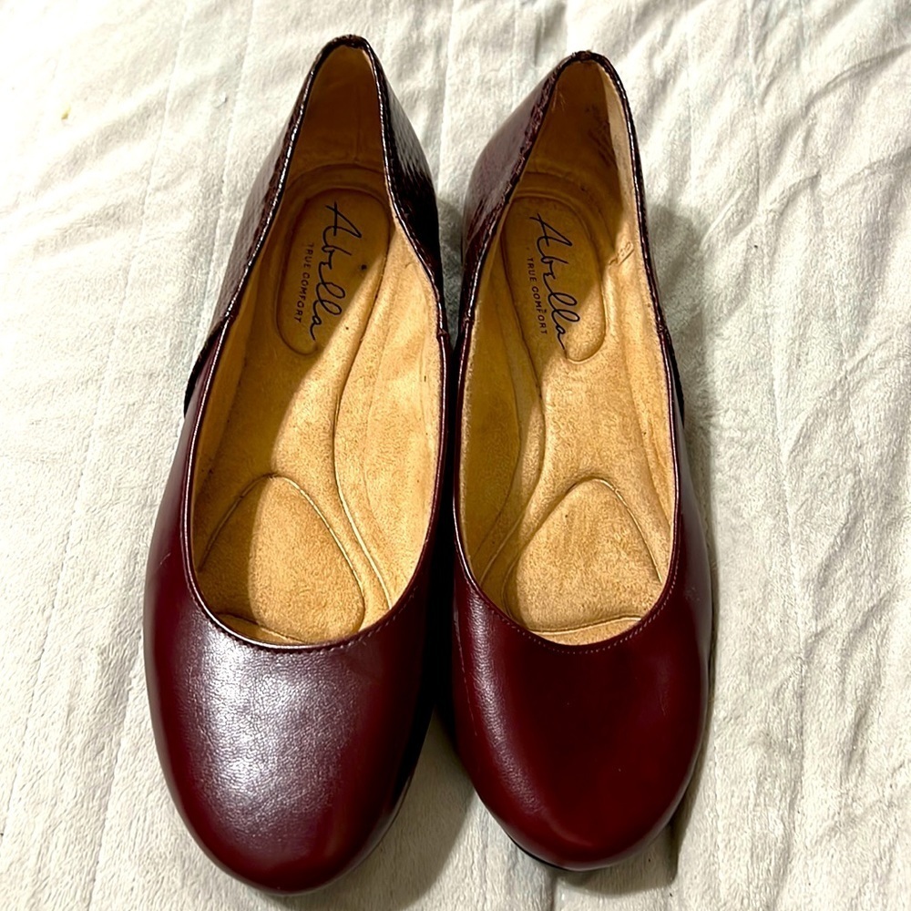 Abella comfort size 7.5Med